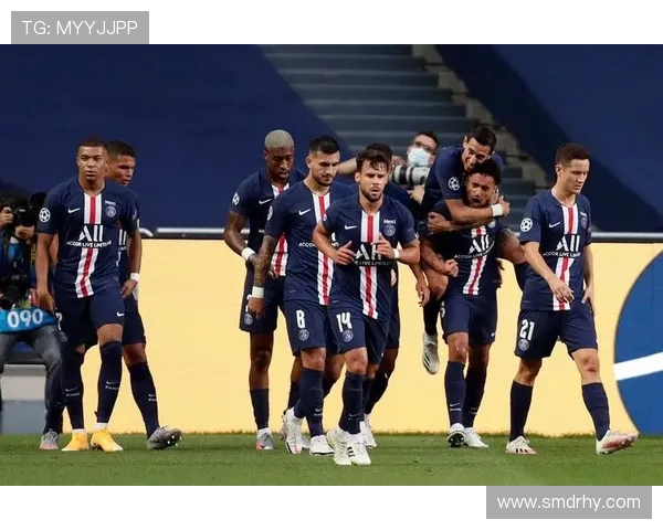 法甲球队竞技状态分析及赛季中期表现评价