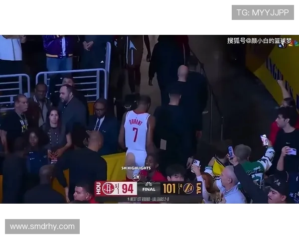 湖人赢球后论坛冷清如冰美球迷调侃湖蜜与勇蜜同样疯狂